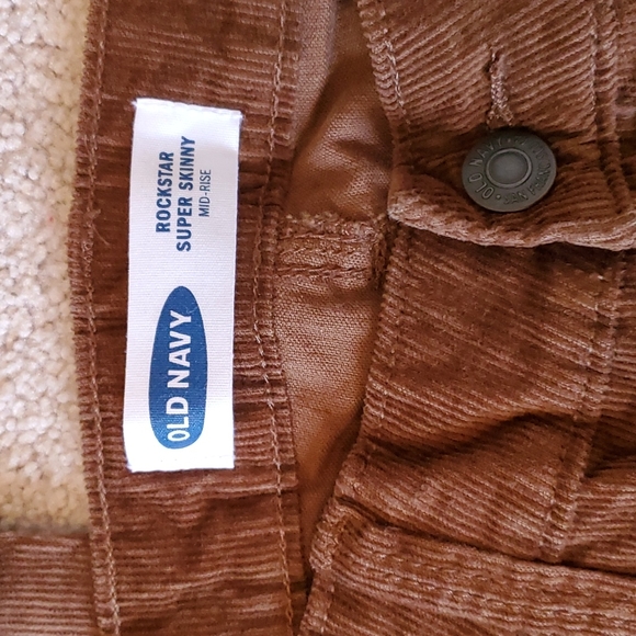 Old Navy cords size 4 - Picture 4 of 7